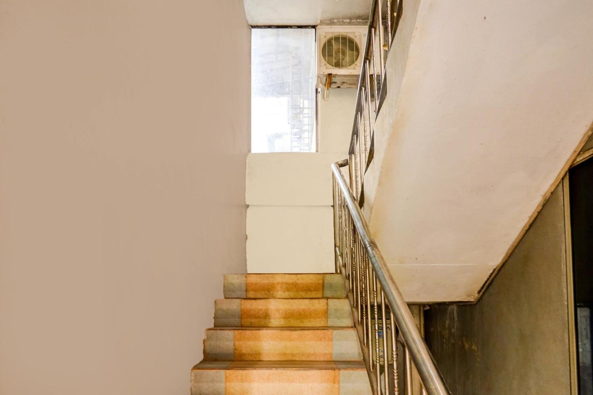 Oyo 92322 Hasan House Syariahnearpelabuhan Feri Harbor Bay Nagoya Extérieur photo
